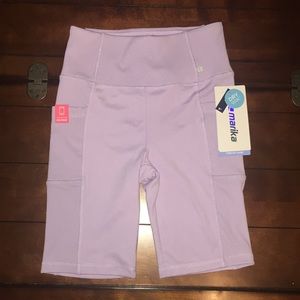 Marika Circuit Luxe NWT Bermuda cell pocket M